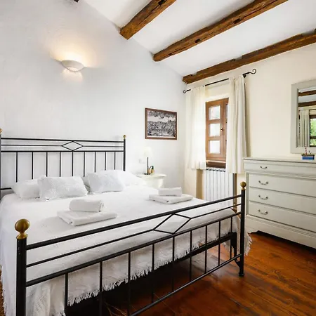 Lunaria In Fabci - Haus Fuer 6 Personen * Višnjan